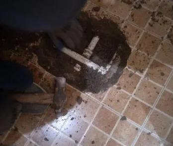 平顶山鲁山卫生间漏水维修公司为您分享下卫生间渗水如何处理及注意事项