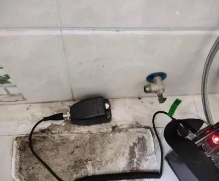 平顶山鲁山屋顶漏水维修公司分享下卫生间漏水的危害及解决方法